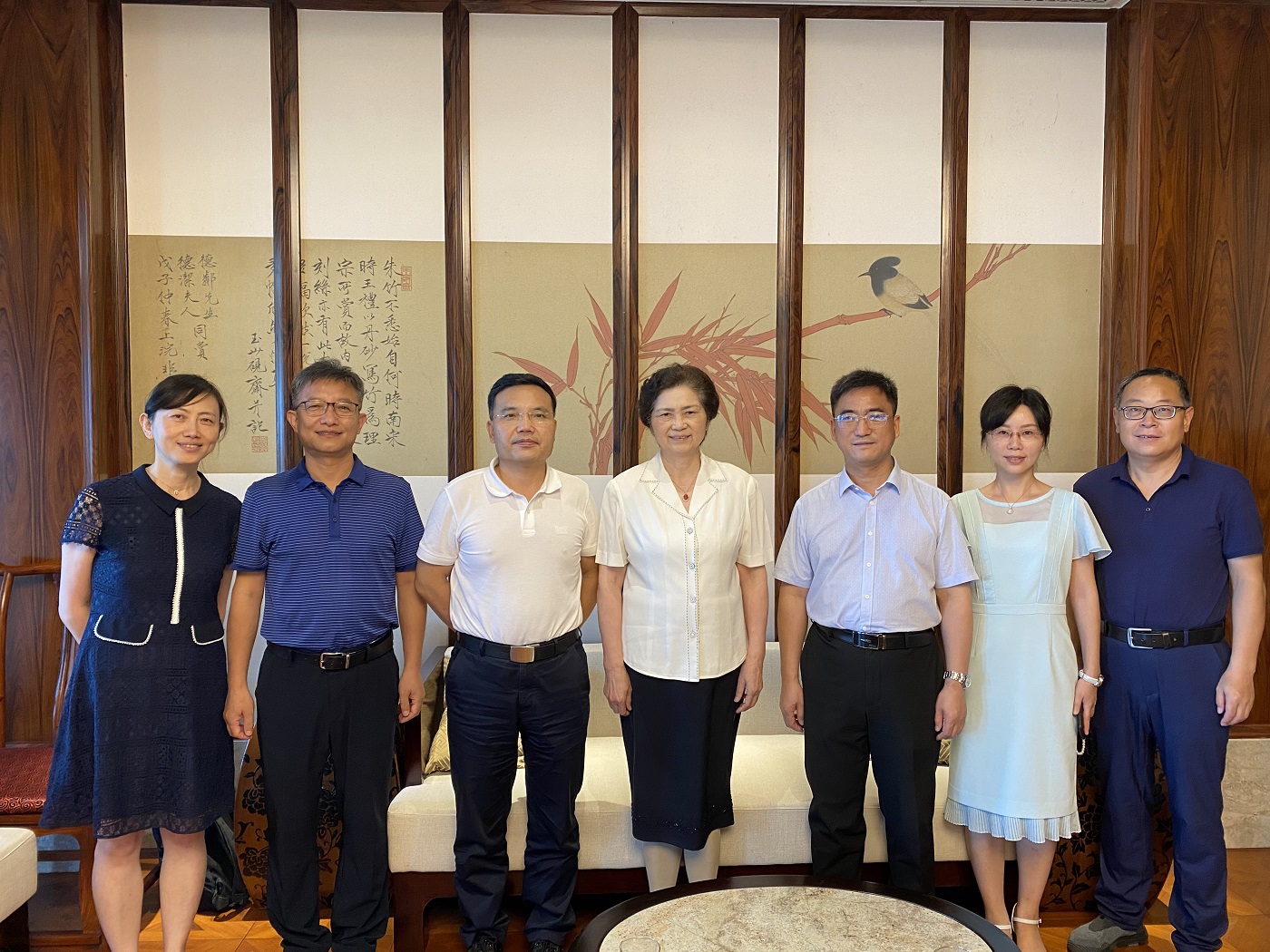 01火副院长与李兰娟院士合照.jpg